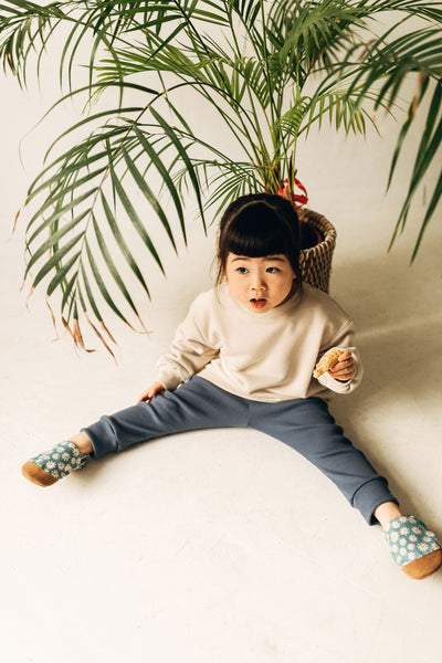 BLUE DAISY Slippers