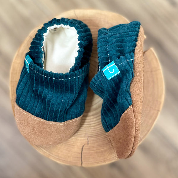 Cuddly Bottle Green Child Slippers