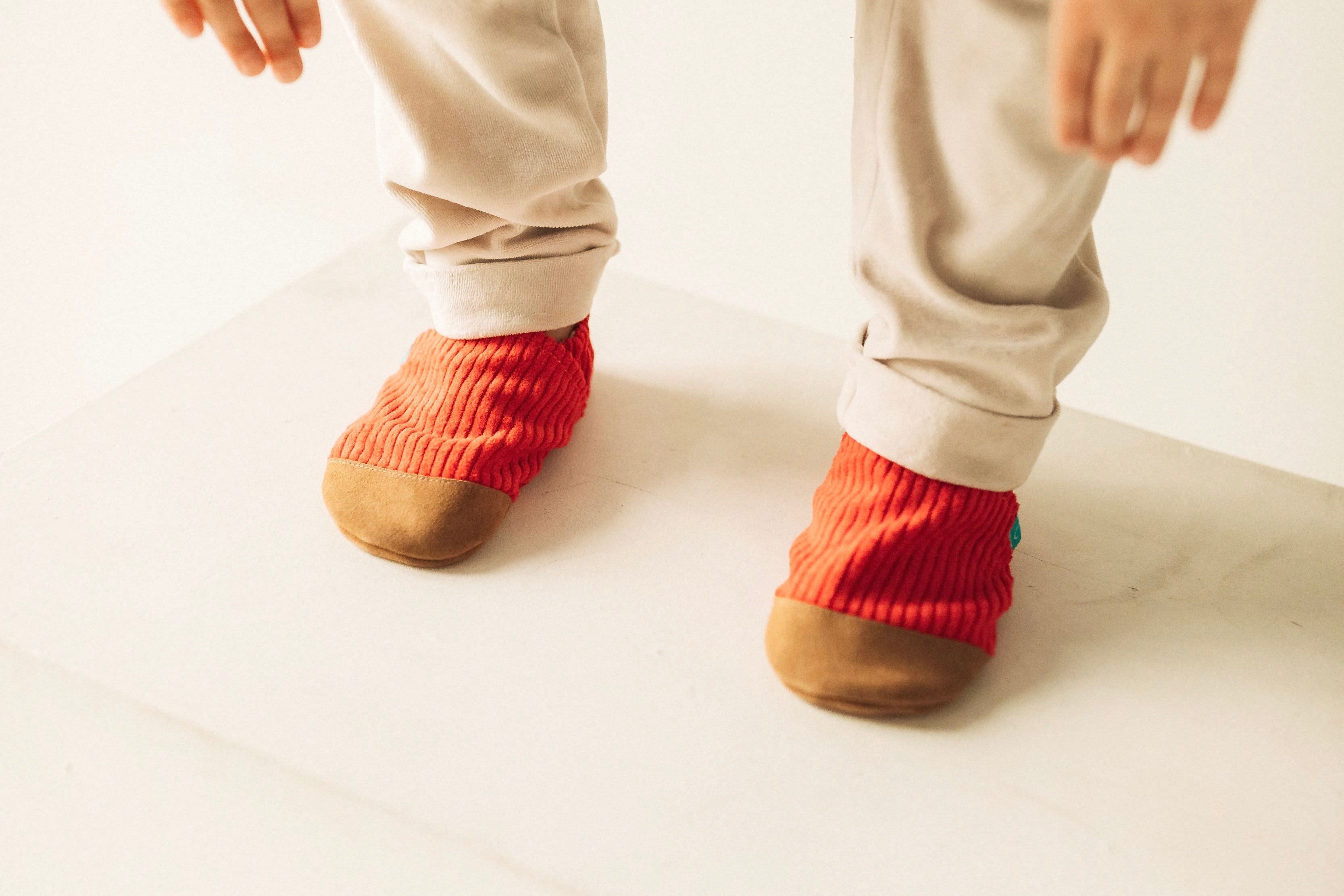 Why Wearing Slippers Indoors is Essential for Foot Health (Especially in Winter) ?