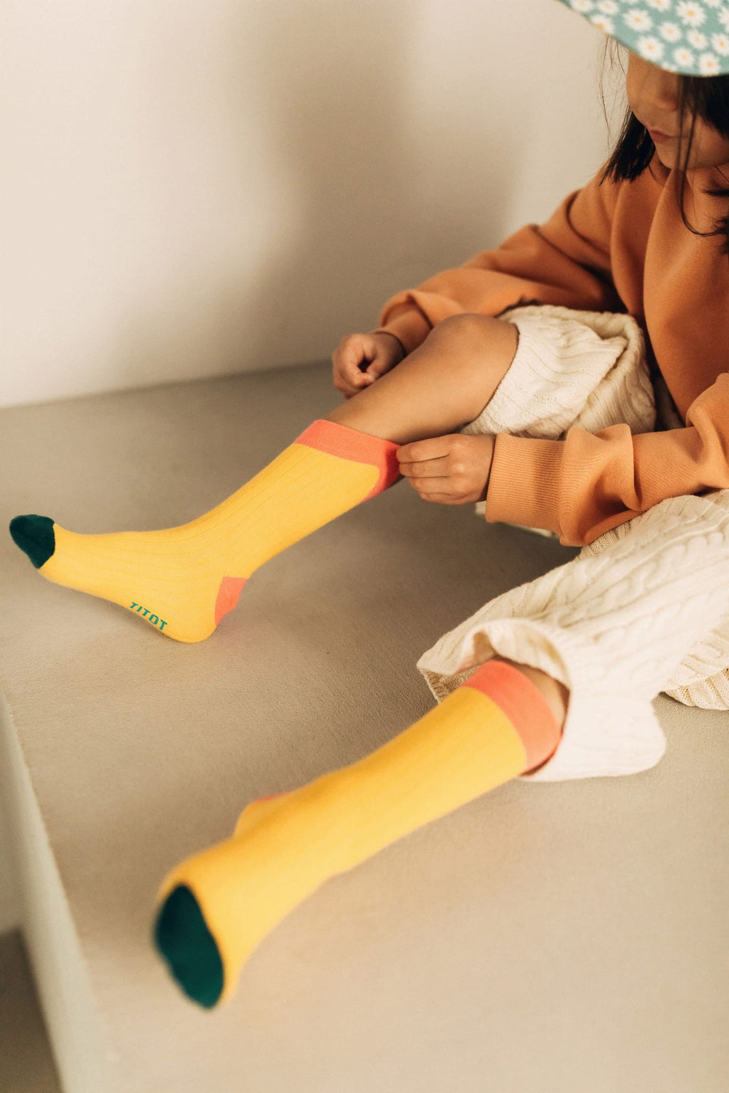 TITOT Socks Solid Toe Yellow