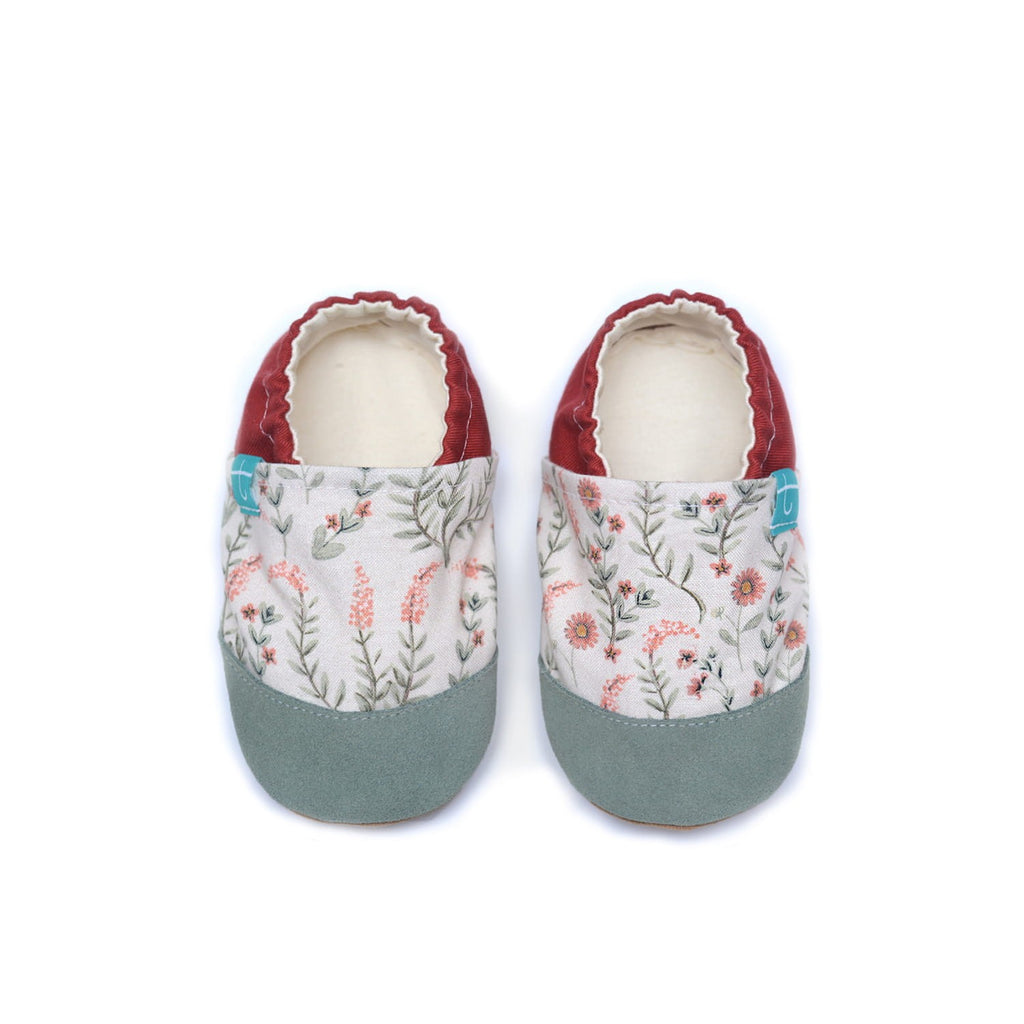 Green Meadow Child Slippers