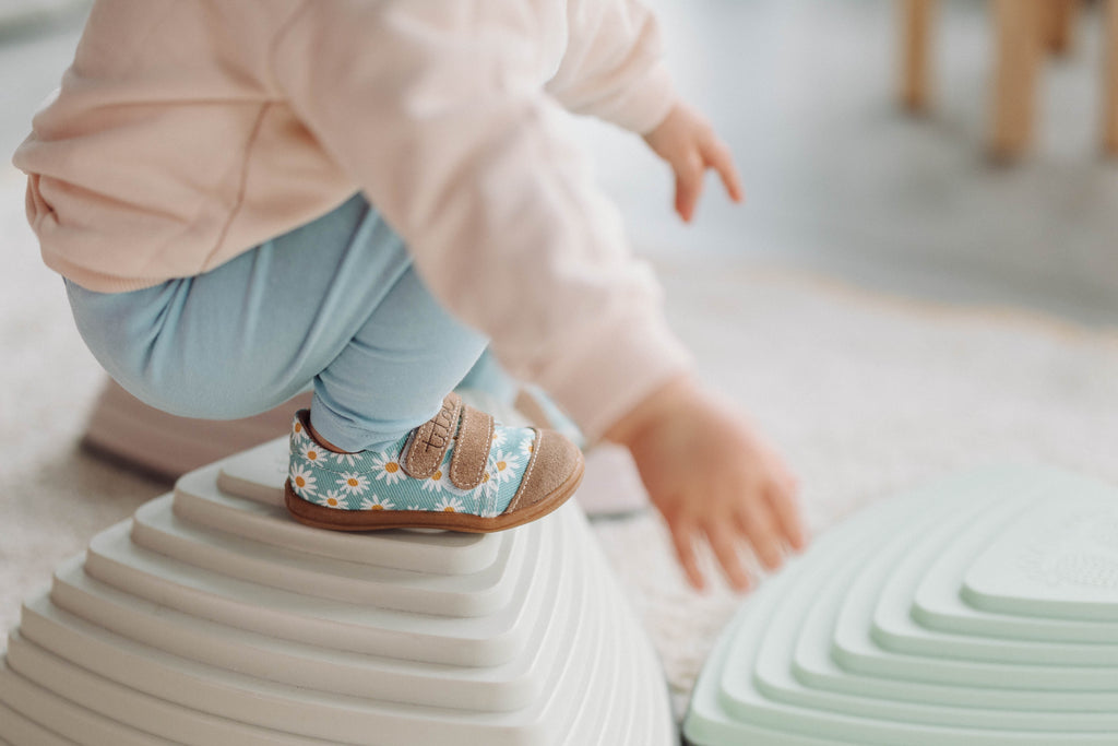 Blue Daisy Kids Sneakers