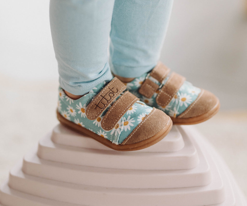 Blue Daisy Velcro Shoes