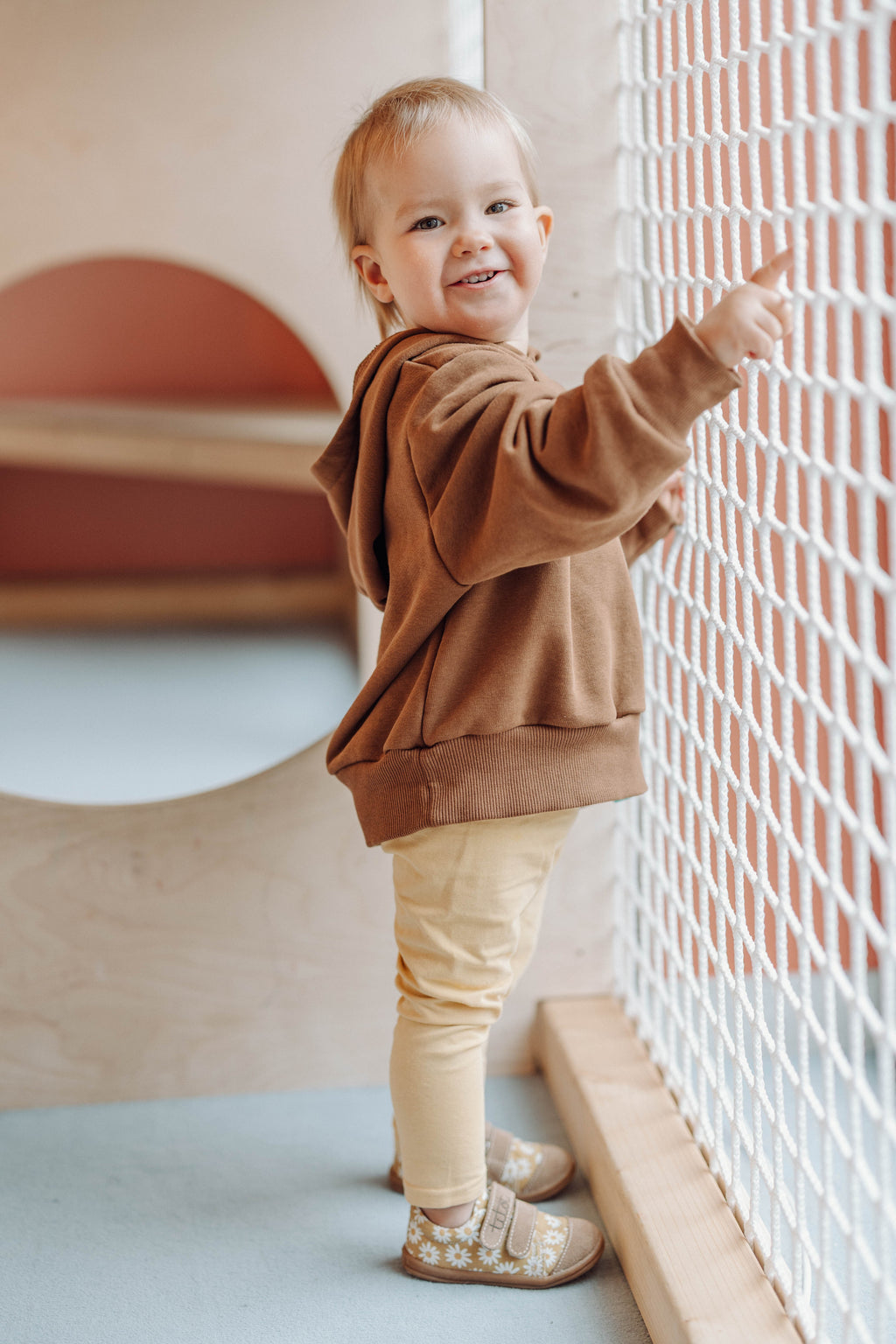 Beige Daisy Kids Sneakers