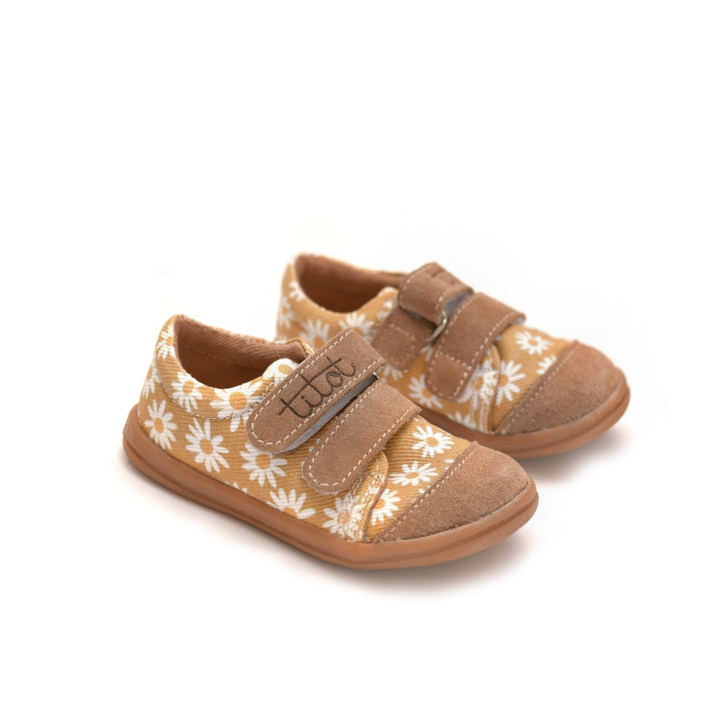 Beige Daisy Kids Sneakers