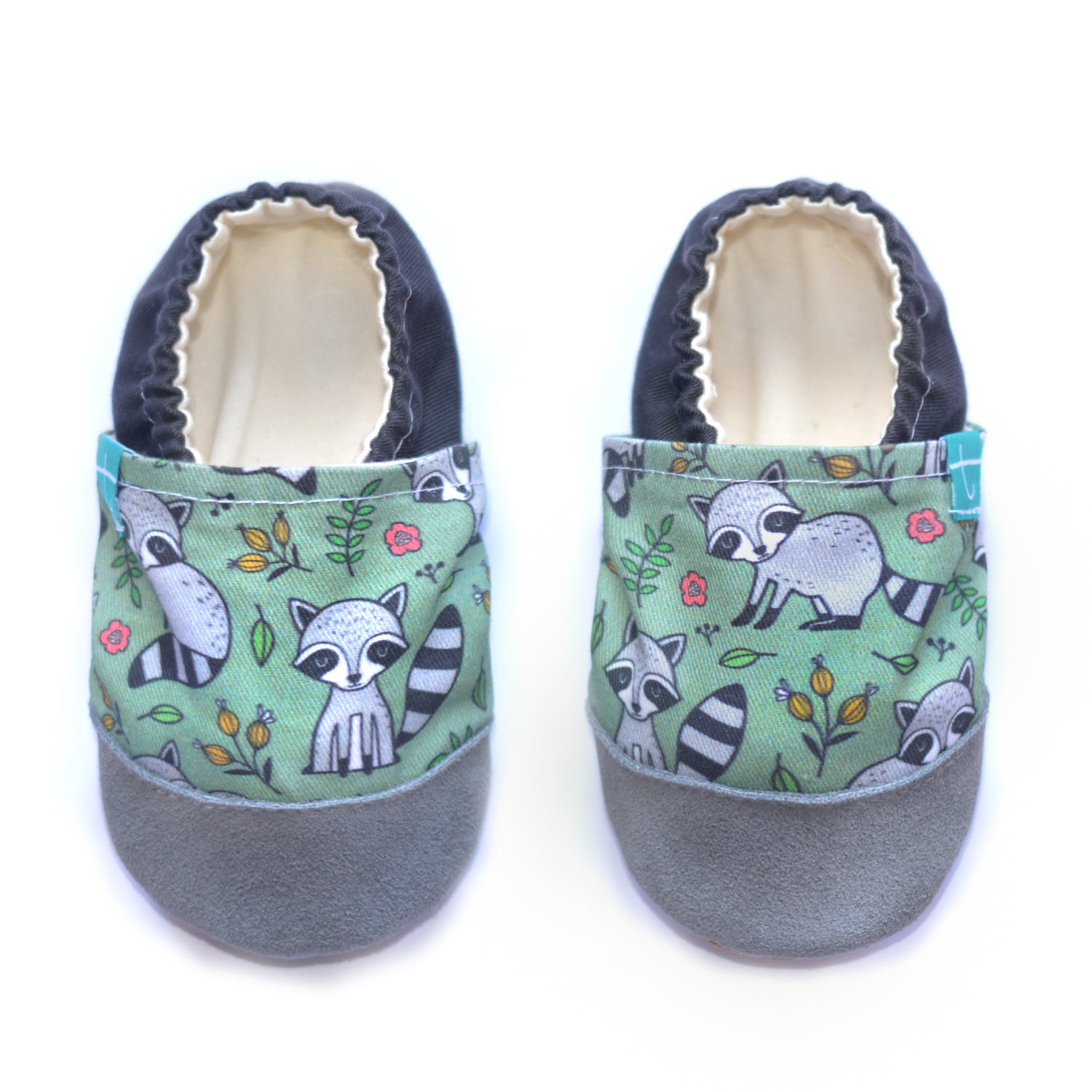 Pantoufles enfant raton laveur joyeux