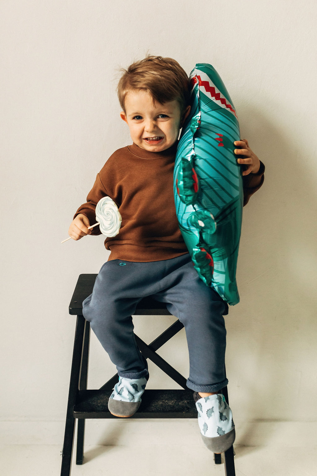 Pantoufles DINO GRISES