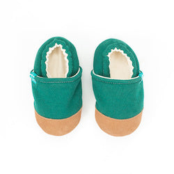 PINE FOREST Slippers