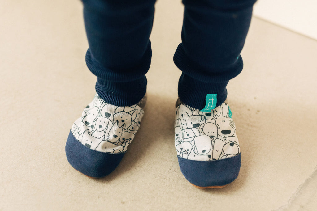 Pantoufles bleues pour enfant