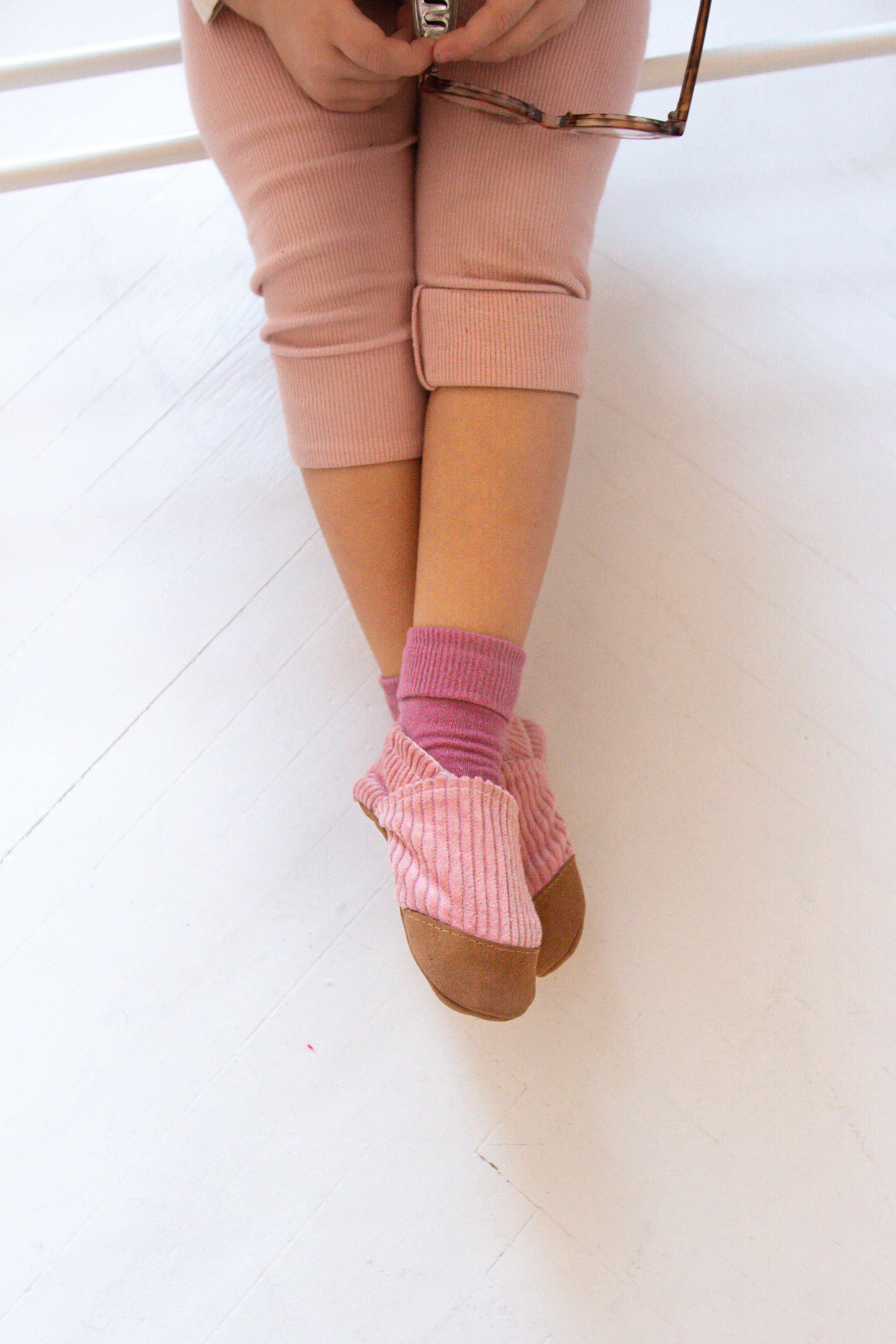 Pantoufles roses douillettes pour enfant