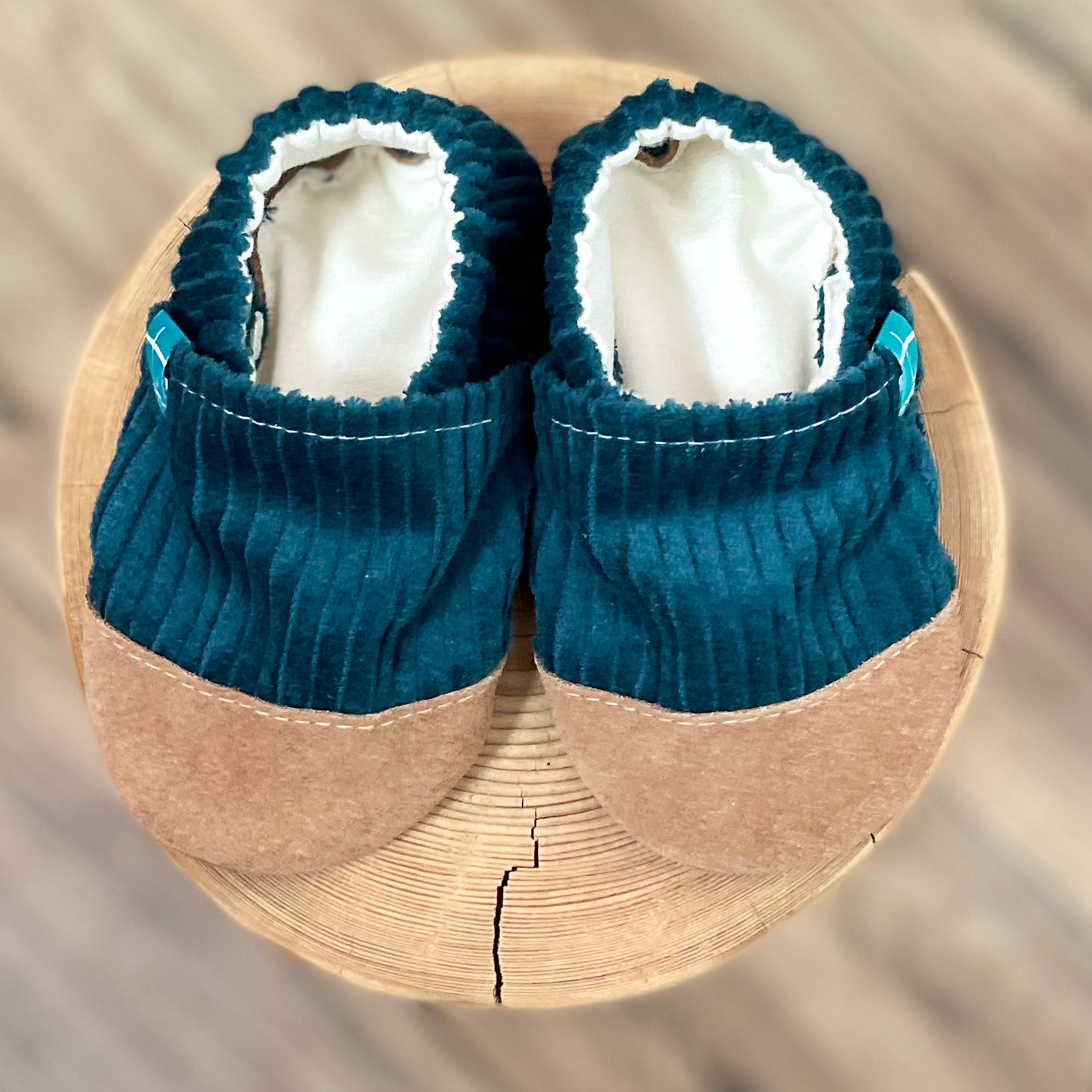 Cuddly Bottle Green Child Slippers